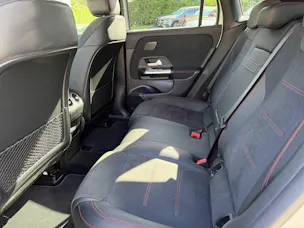 MERCEDES-BENZ EQA 350 Swiss Star AMG Line 4matic