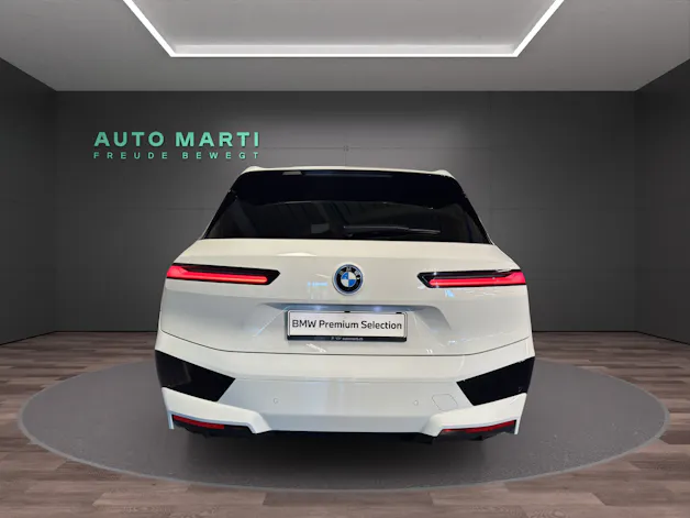 BMW iX I20 M60