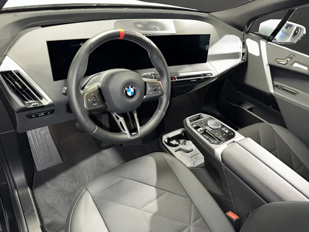BMW iX M60