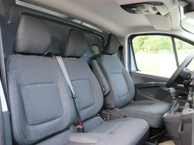 NISSAN Primastar Kaw. 3.0 t L2 H1 2.0 dCi 150 Acenta