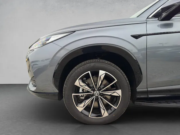 MG HS 1.5 PHEV Luxury