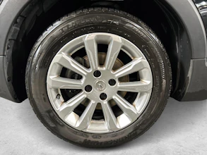 https://vehicle.imgix.net/4479132/78e91cf5-3b30-4fc5-95cc-cafdb99d87f7.jpg