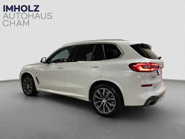 BMW X5 M50i xDrive