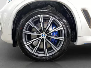 BMW X5 M50i xDrive