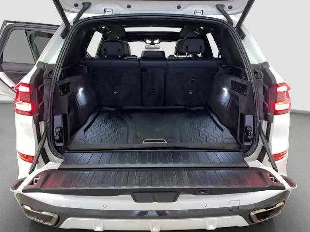 BMW X5 M50i xDrive