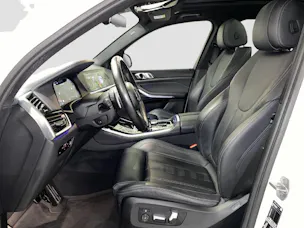 BMW X5 M50i xDrive
