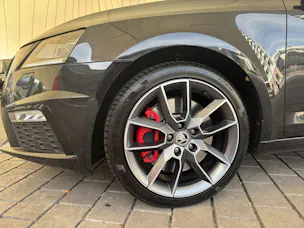 SKODA Octavia Combi 2.0 TSI RS DSG 230PS*
