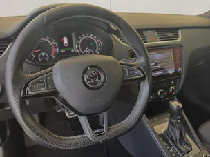 SKODA Octavia Combi 2.0 TSI RS DSG 230PS*