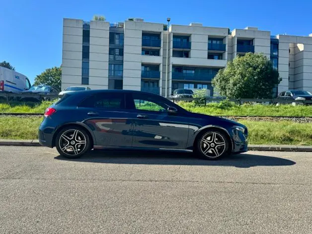 MERCEDES-BENZ A-Klasse W177 A 220 AMG Line