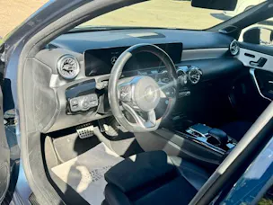 MERCEDES-BENZ A-Klasse W177 A 220 AMG Line