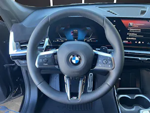 BMW X1 20d xDrive paddles