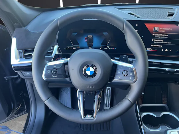 BMW X1 20d xDrive paddles