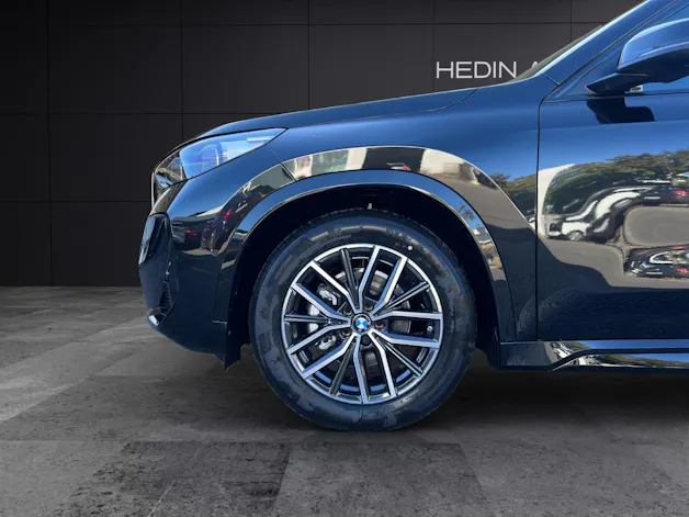 BMW X1 20d xDrive paddles