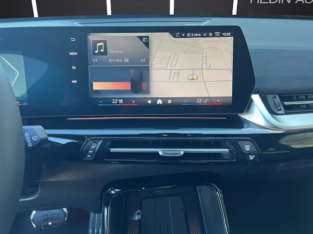 BMW X1 20d xDrive paddles