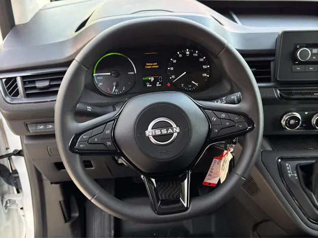 NISSAN Townstar fourg. 2.2 t L2 EV45 22 kW Acenta