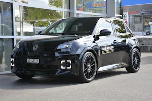 RENAULT R5 E-Tech Comfort Range iconic five