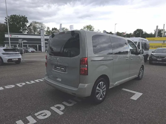 PEUGEOT Traveller Standard 2.0 BlueHDi 180 Allure S/S