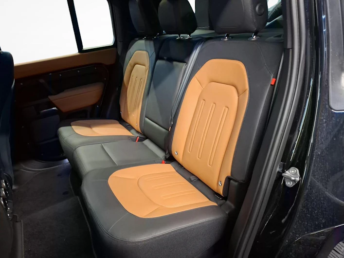Fahrzeugbild LAND ROVER DEFENDER
