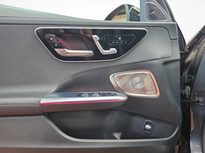 immagine del veicolo MERCEDES-BENZ C 220