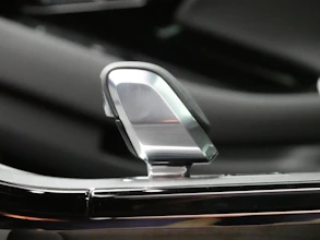 https://vehicle.imgix.net/4479503/9e1673e1-ada3-42ec-882b-4c21e0f18514.JPG