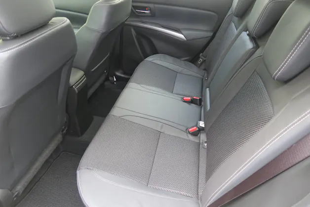 Suzuki S-Cross 1.4 T Piz Sulai Top Hybrid 4x4