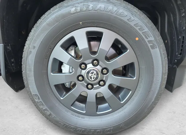 Toyota Land Cruiser 2.8 D 48V Style