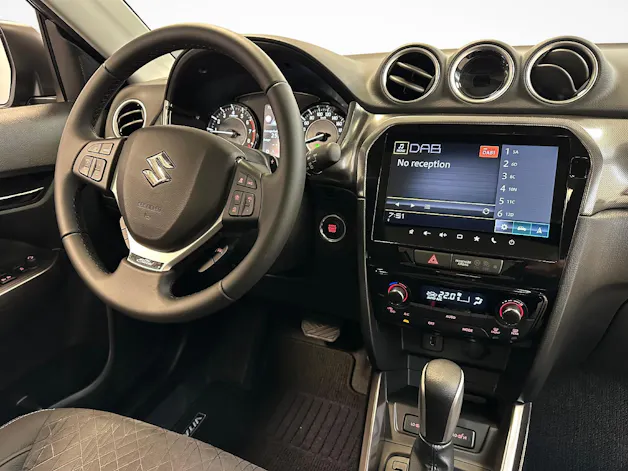 Suzuki Vitara 1.4 T Piz Sulai Top Hybrid 4x4