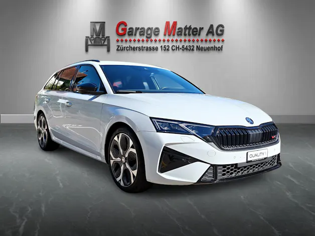 SKODA Octavia Combi 2.0 TSI RS DSG