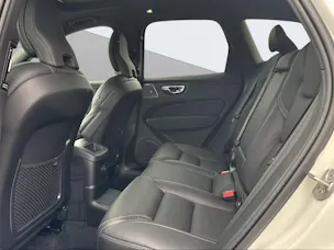 VOLVO XC60 2.0 T8 TE Ultra Dark eAWD
