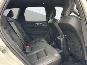 VOLVO XC60 2.0 T8 TE Ultra Dark eAWD