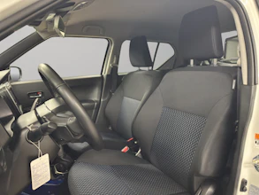 https://vehicle.imgix.net/4479719/44d1e2d6-46fa-4885-9e35-4c93e8c61f9e.jpg