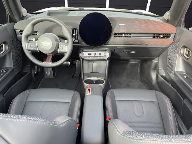 MINI Cabrio F67 2.0i John Cooper Works