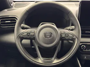Toyota Yaris 1.5 VVT-i HSD Premium