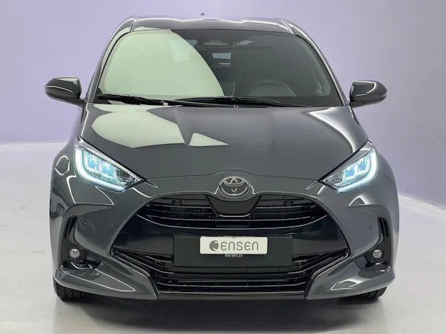 Toyota Yaris 1.5 VVT-i HSD Premium