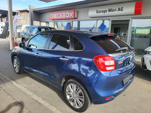 Suzuki Baleno 1.0 T Compact Top
