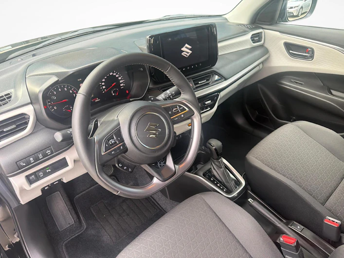 image du véhicule SUZUKI SWIFT