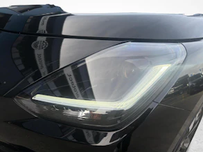 https://vehicle.imgix.net/4479745/75502396-446e-4fe3-951b-9b5bca2f47c0.jpg