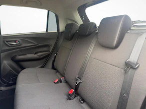 https://vehicle.imgix.net/4479745/b04519d4-175f-4b14-91c5-cc0173b458dd.jpg