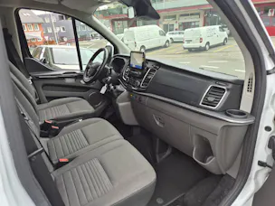 FORD Tourneo Custom 320 L2 2.0 TDCi 130 Titanium