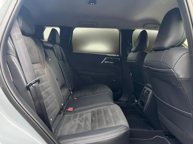 Mitsubishi Outlander 2.4 PHEV Intense 4x4