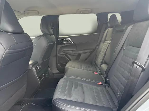 Mitsubishi Outlander 2.4 PHEV Intense 4x4