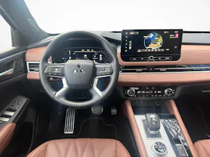 Mitsubishi Outlander 2.4 PHEV Instyle+ 4x4