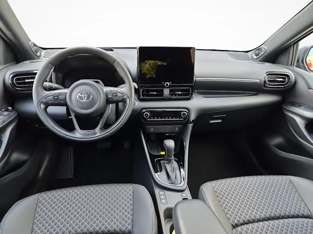 Toyota Yaris 1.5 VVT-i HSD Premium