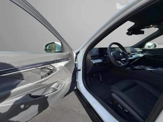 BMW 5er Reihe G61 Touring 520d xDrive