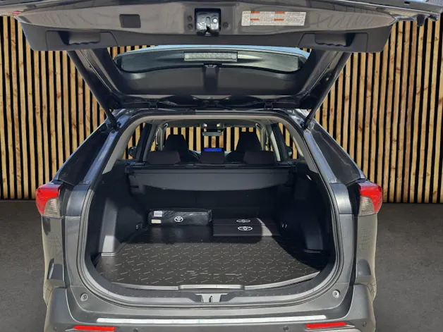 Toyota RAV4 2.5 HEV Trend