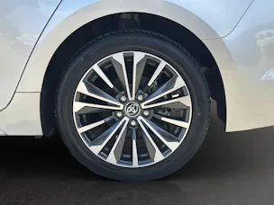 Toyota Corolla Touring Sports 1.8 HSD Trend