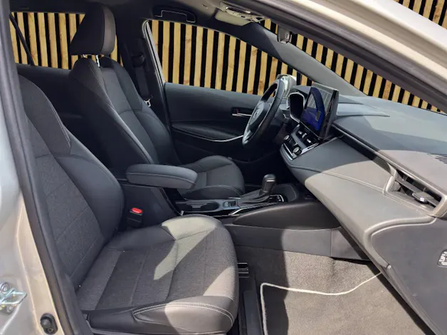 Toyota Corolla Touring Sports 1.8 HSD Trend
