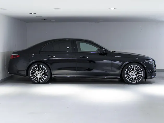 MERCEDES-BENZ E 220 d 4MATIC