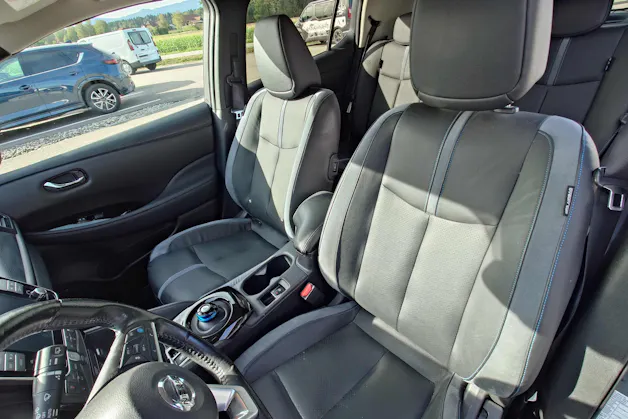 NISSAN Leaf Tekna