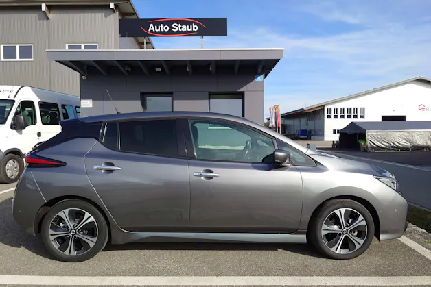 NISSAN Leaf Tekna